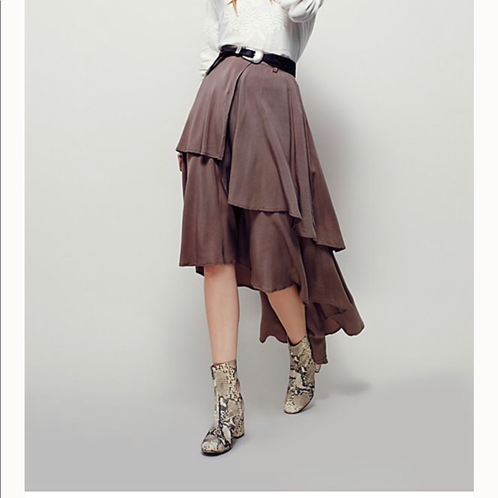 Free People Unique CLANCY Brown Tiered Skirt!